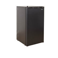 Kylskåp Sunwind Nova 70l, svart 12/24V med stängd dörr